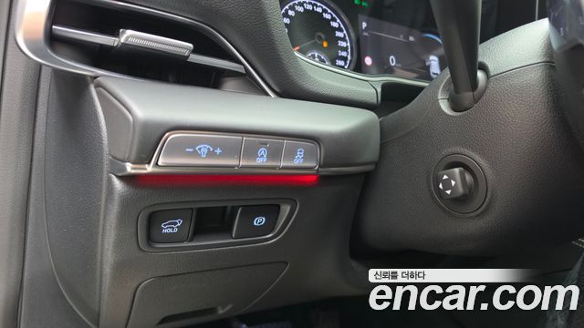 Genesis GV80 2022 — photo 28