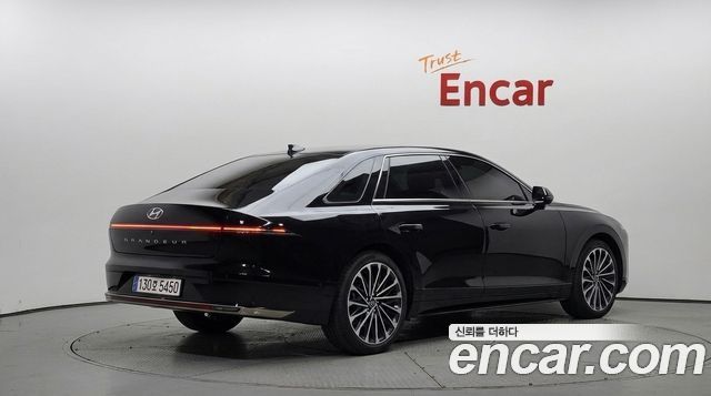 Hyundai Grandeur 2023 — photo 2