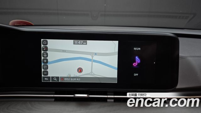 Kia Canival 2023 — photo 20