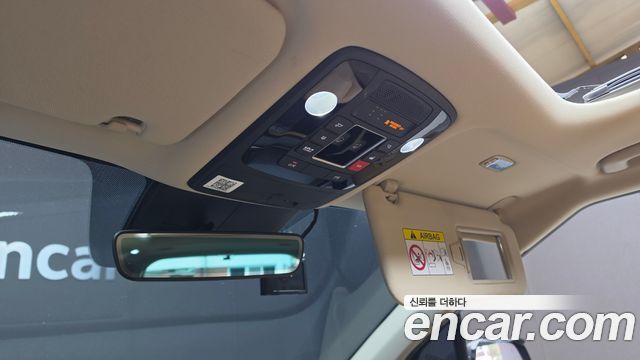 Kia Canival 2023 — photo 24