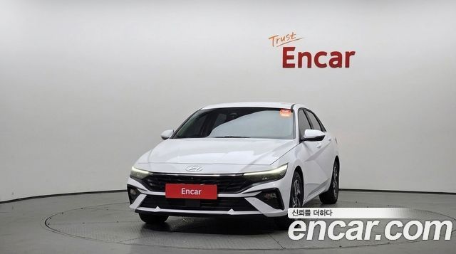 Hyundai AVANTE 2024 — photo 3