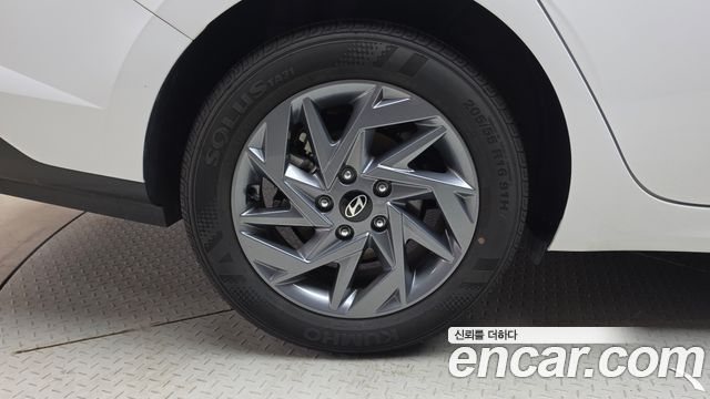 Hyundai AVANTE 2024 — photo 5