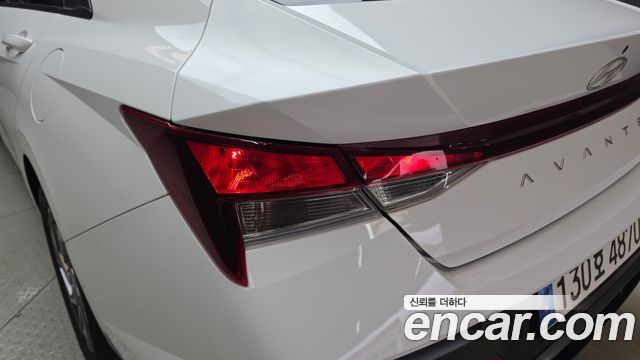 Hyundai AVANTE 2024 — photo 9