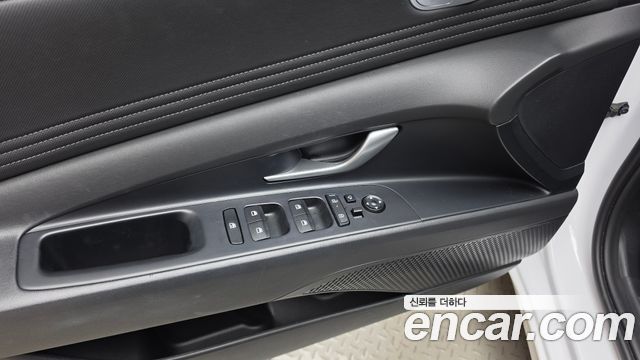 Hyundai AVANTE 2024 — photo 28