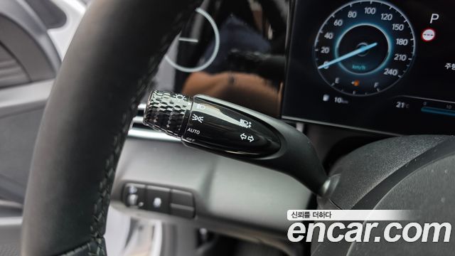 Hyundai AVANTE 2024 — photo 30