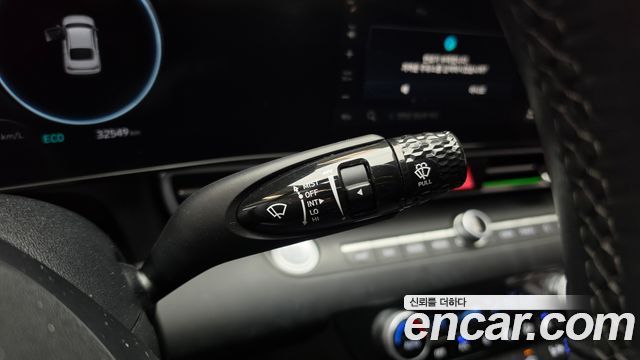 Hyundai AVANTE 2024 — photo 31