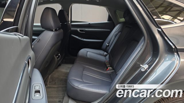 Hyundai Sonata 2025 — photo 16