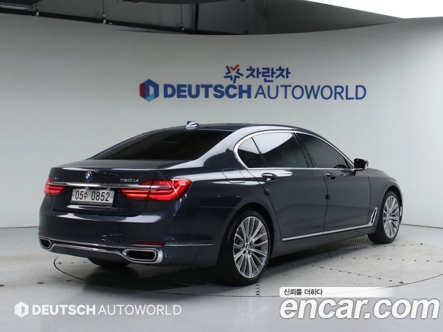 BMW 7-Series 2016 — photo 2