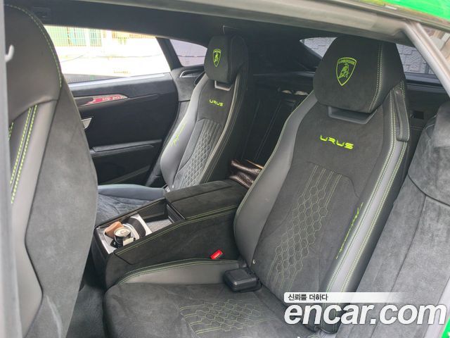 Lamborghini Urus 2024 — photo 7