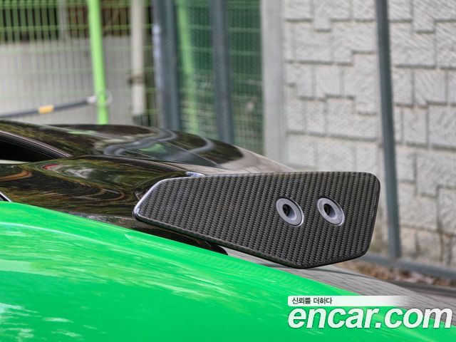 Lamborghini Urus 2024 — photo 19
