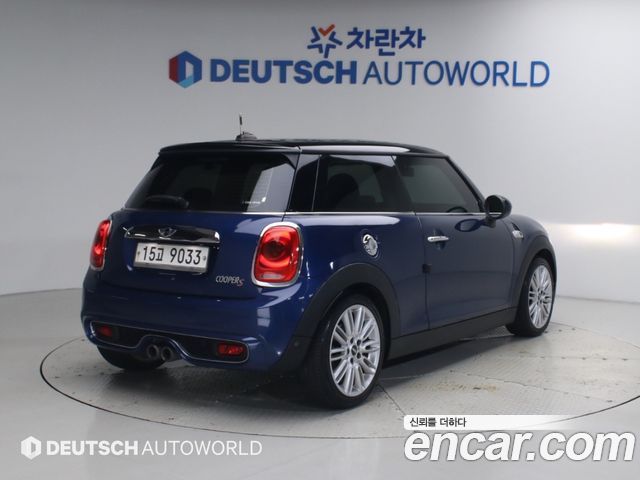 Mini Cooper 2015 — photo 2