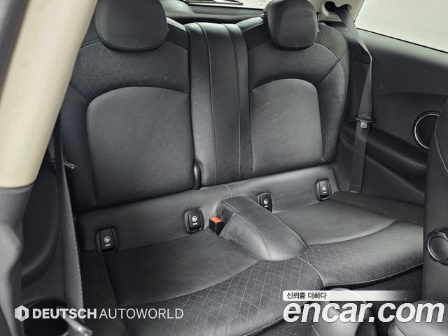 Mini Cooper 2015 — photo 12
