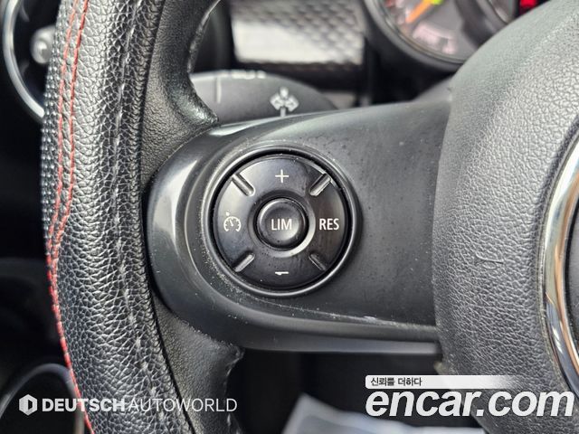 Mini Cooper 2015 — photo 16