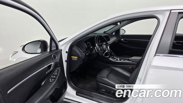 Hyundai Sonata 2020 — photo 13