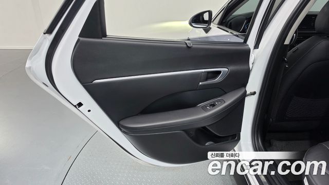 Hyundai Sonata 2020 — photo 15