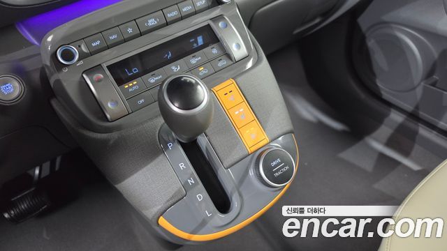 Hyundai Casper 2023 — photo 12