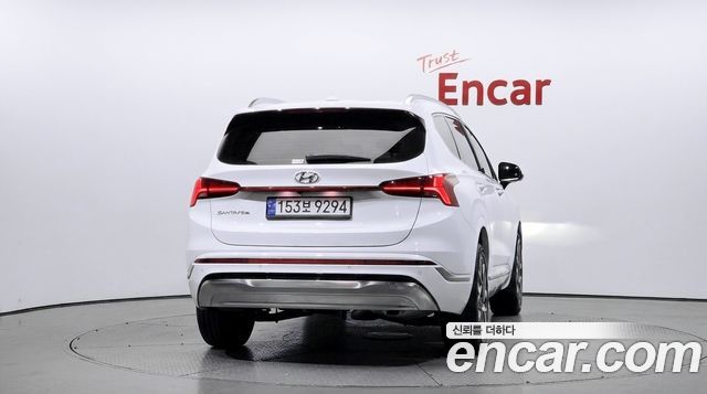 Hyundai Santafe 2023 — photo 4