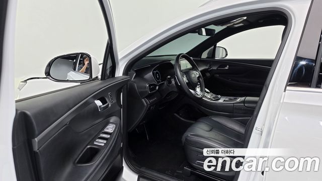 Hyundai Santafe 2023 — photo 13