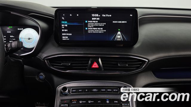 Hyundai Santafe 2023 — photo 18