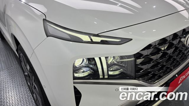 Hyundai Santafe 2023 — photo 8