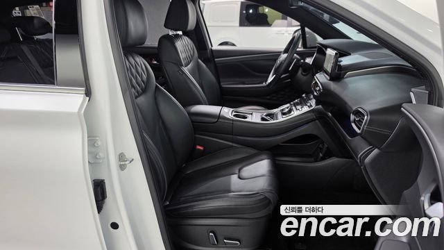 Hyundai Santafe 2023 — photo 16