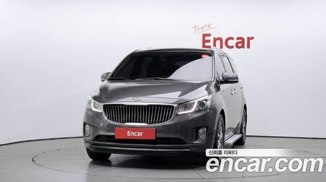 Kia Canival 2016 — photo 3
