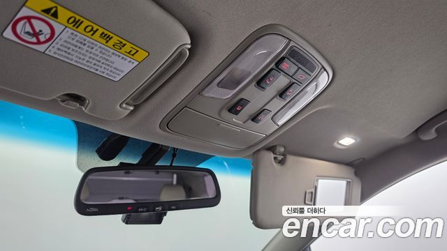 Kia Canival 2016 — photo 19