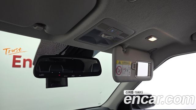 Hyundai Venue 2022 — photo 32