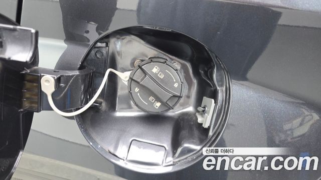 Hyundai Venue 2022 — photo 34