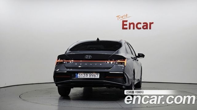 Hyundai AVANTE 2024 — photo 4