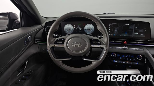 Hyundai AVANTE 2024 — photo 12