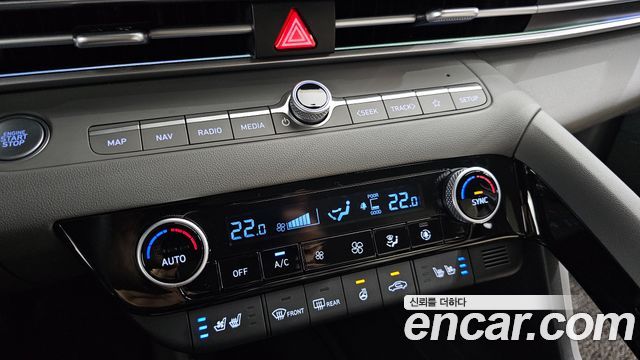 Hyundai AVANTE 2024 — photo 16