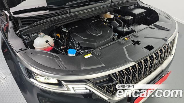 Kia Canival 2023 — photo 6