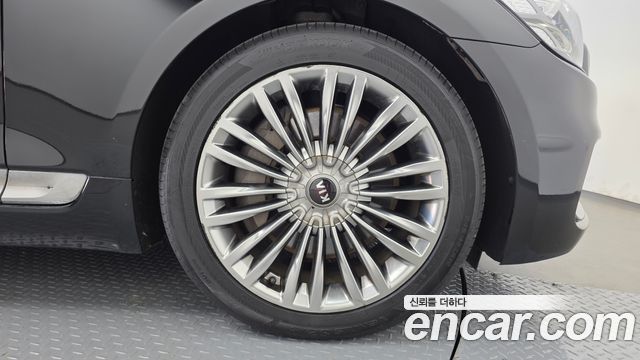 Kia K9 2020 — photo 7