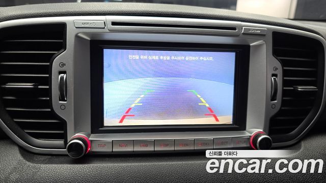 Kia Sportage 2016 — photo 21