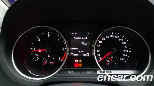 Volkswagen Polo 2016 — photo 8