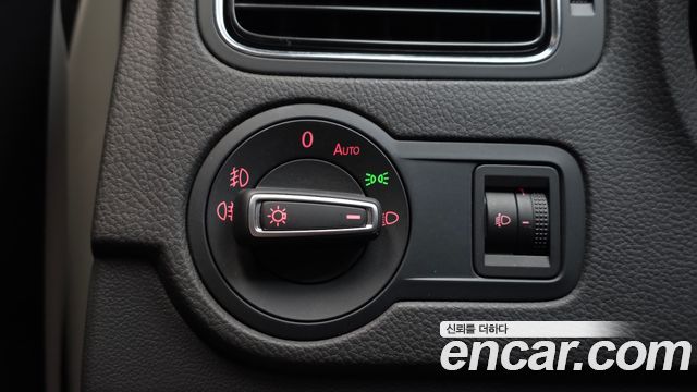 Volkswagen Polo 2016 — photo 19
