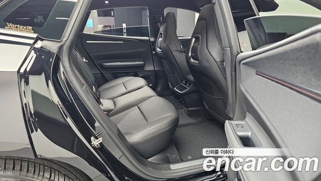 Polestar Polestar 4 2026 — photo 17