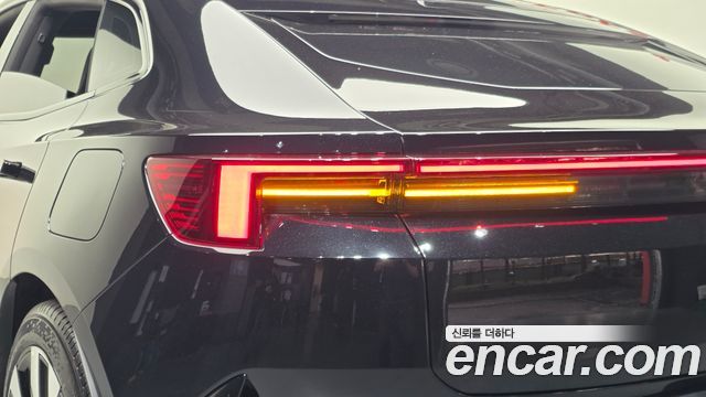 Polestar Polestar 4 2026 — photo 9