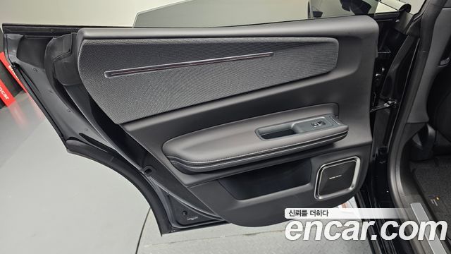 Polestar Polestar 4 2026 — photo 15