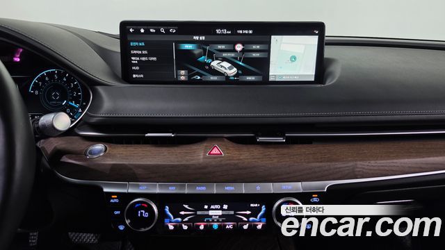 Genesis G80 2022 — photo 18