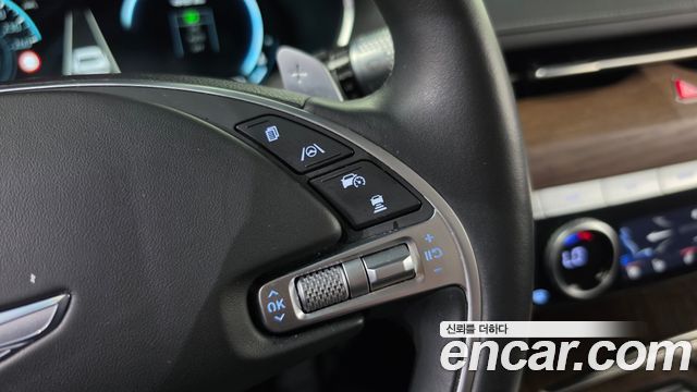 Genesis G80 2022 — photo 22