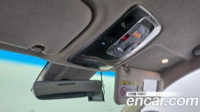 Genesis G80 2022 — photo 25