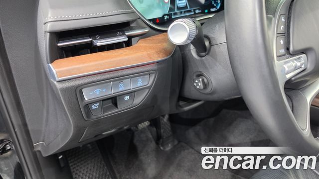 Genesis G80 2022 — photo 26