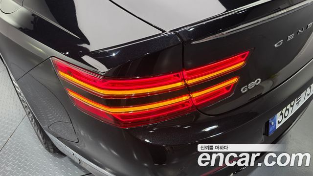 Genesis G80 2022 — photo 9