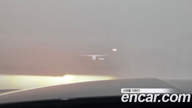 Genesis G80 2022 — photo 30