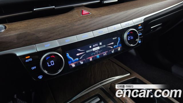 Genesis G80 2022 — photo 31