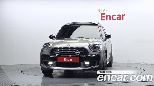 Mini Countryman 2019 — photo 3