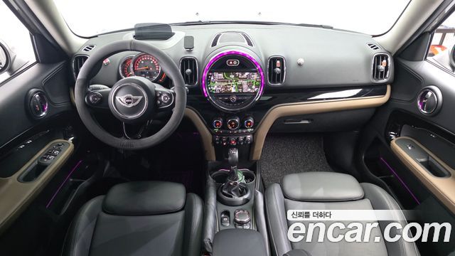 Mini Countryman 2019 — photo 10
