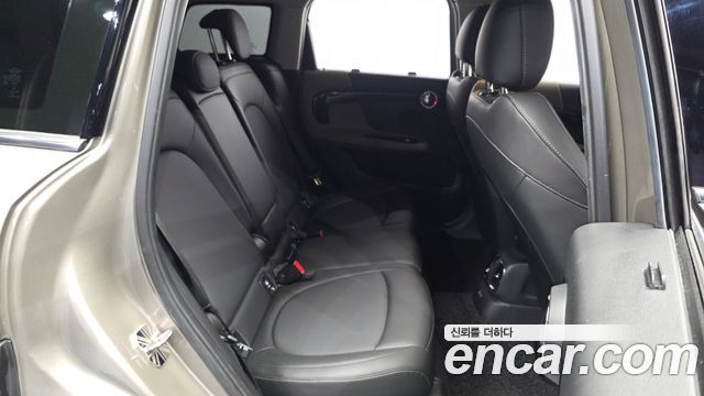 Mini Countryman 2019 — photo 17